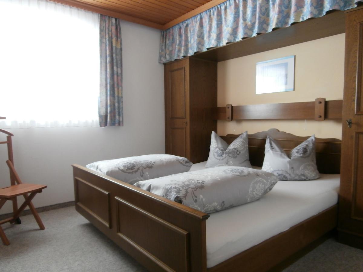Haus Sonja Apartment Seefeld in Tirol Phòng bức ảnh
